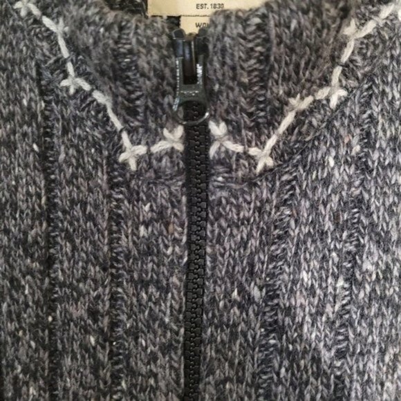 Woolrich Ramie Lambswool Blend Black Heather Zip Vest - Picture 4 of 6